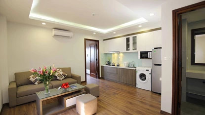 City view 1-bedroom apartment for rent on Dao Tan Str, Ba Dinh Dst, Hanoi.