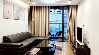 Modern style and high quality 4 bedroom apartment for rent in Vinhome Metropolis, Ba Dinh