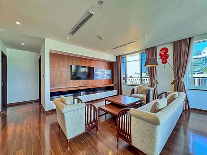 Bright and Spacious 2-Bedroom Apartment Near Sheraton and Intercontinental Hotel