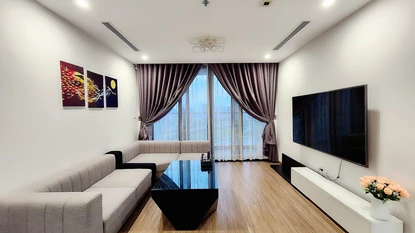 Luxurious and nice decoration 4 bedroom apartment for rent in Vinhomes Skylake
