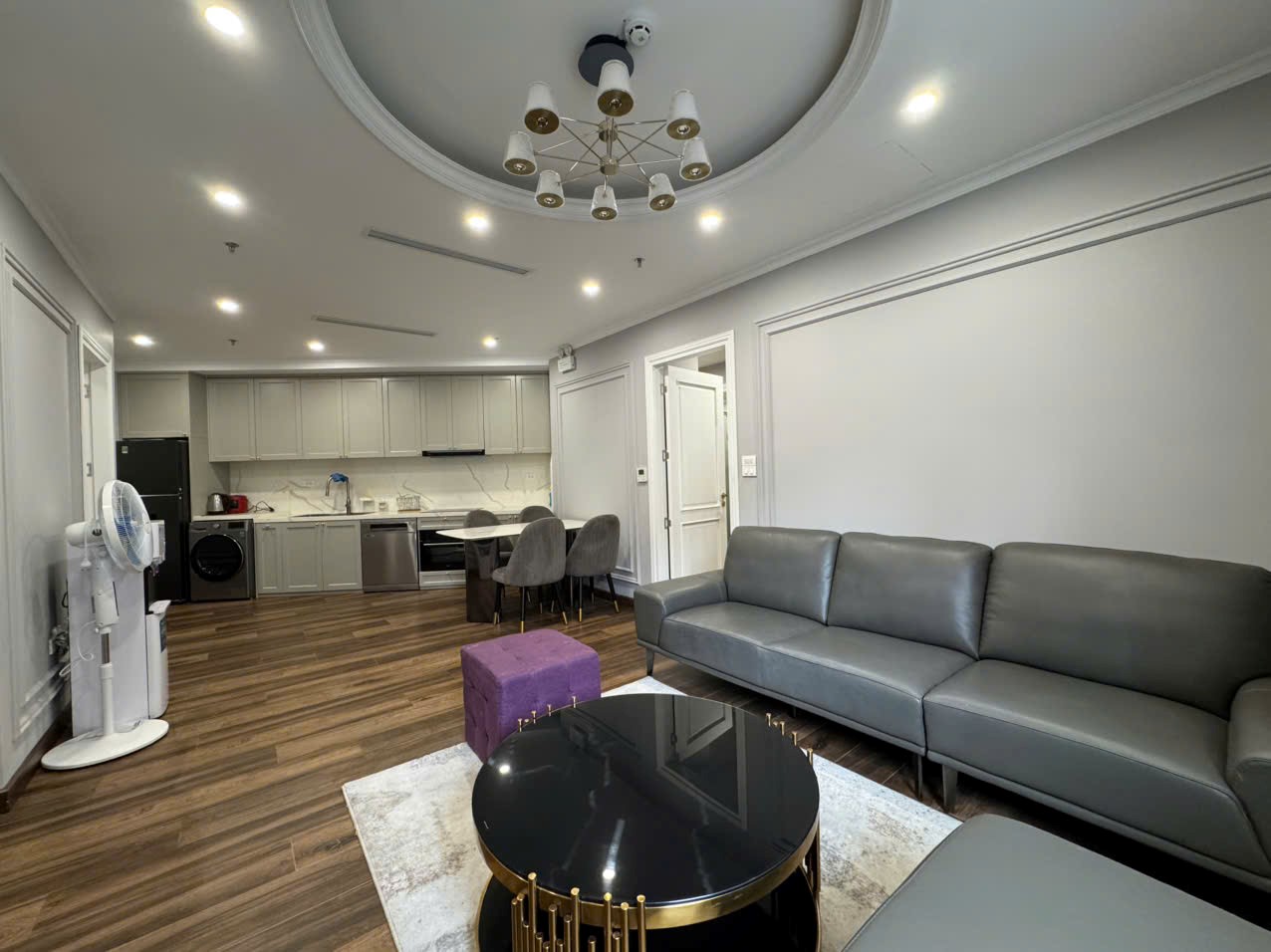 Modern 2 Bedroom Apartment with Chic Finishes in Central Hoan Kiem