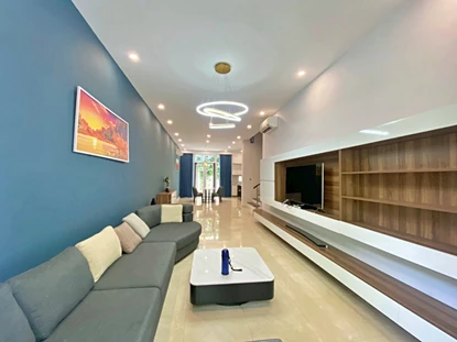 Bright 5 Bedroom Villa in Ciputra, Tay Ho