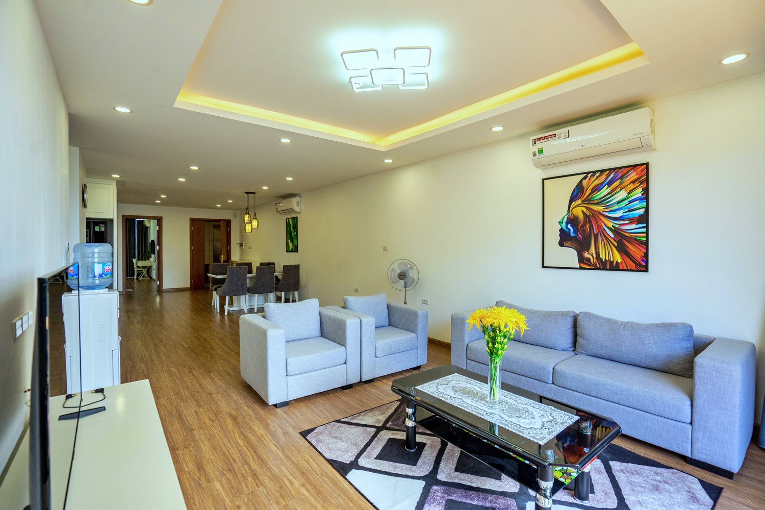 Light-filled 3 Bedroom Apartment with lake view and balcony in Xuan Dieu, Tay Ho