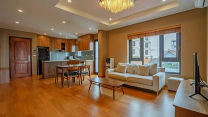 Bright 2 Bedroom in To Ngoc Van, Tay Ho 