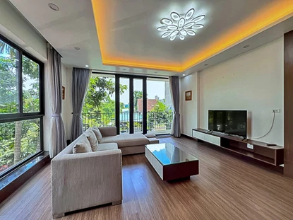Spacious 1-bedroom apartment with open balcony in Tay Ho 