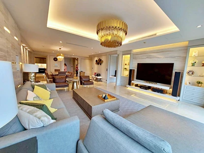 Luxurious 4-bedroom apartment with breathtaking view in Ciputra, Ha Noi