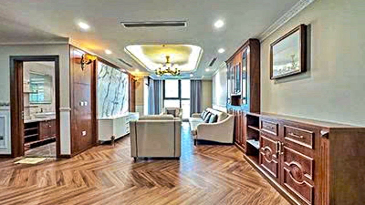 Charming 3 bedrooms apartment for rent in central Ba Dinh, Hanoi