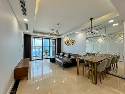 Fully furnished 3-bedroom apartment with Contemporary Design in D' Leroi Soleil building