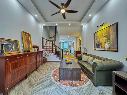 Beautiful 4-Bedroom House in a Quiet Neighborhood, Tay Ho