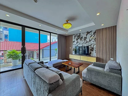 Modern 3 Bedroom in Tay Ho