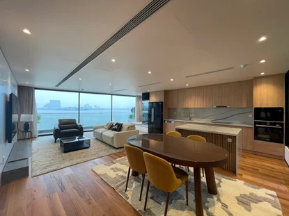 Modern 2-bedroom apartment with Lake View in Tay Ho