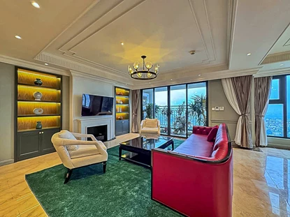 Stylish 4 Bedroom Apartment in Tay Ho 