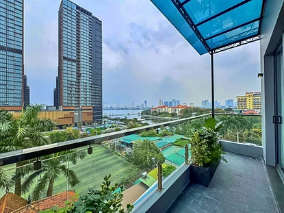 Bright Modern 2 Bedroom Apartment in Tay Ho 