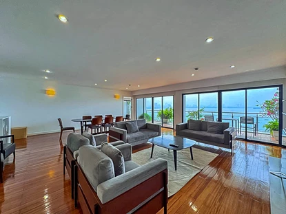 Airy and Spacious 4-Bedroom Apartment by West Lake and Truc Bach Lake