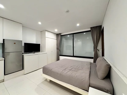 Compact & Minimal Studio apartment in Tay Ho