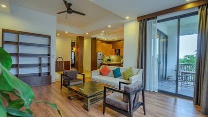 Quiet and beautiful 3 bedroom apartment for rent in Xom Chua, Tay Ho