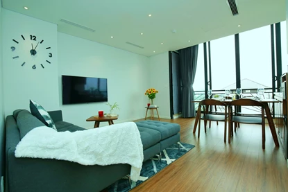 Lake view 2 bedroom apartment on the top floor for rent in Tu Hoa, Tay Ho