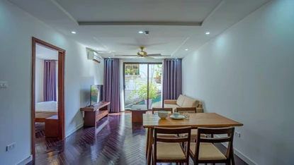 Beautiful and quiet studio apartment for rent on Tu Hoa street, Tay Ho