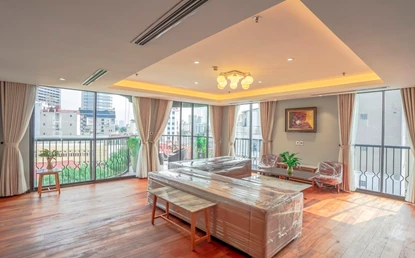 Modern and spacious 03 bedroom apartment for rent in Hoan Kiem, Hanoi