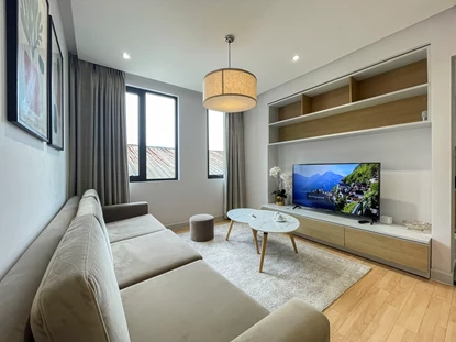 Bright 2 bedroom apartment for rent near the Opera house, Hoan Kiem district, Hanoi 