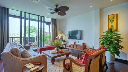 Stunning lake view 2 bedroom apartment with large balconies for rent in Tay Ho