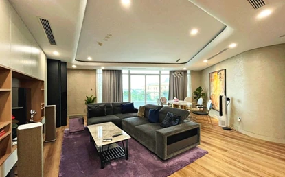 Modern 2-Bedroom Apartment with Full Furnishings in Watermark Building - Your Dream Home Awaits