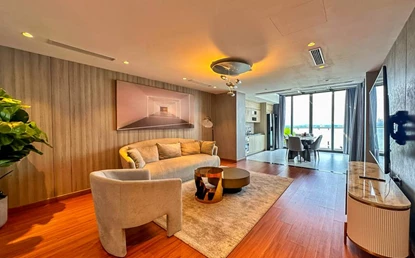 LAKE VIEW, modern apartment with 2 bedrooms and large balcony for rent in Tay Ho