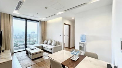 Modern Two Bedroom Apartment for Rent in Vinhomes Metropolis, Lieu Giai, Ba Dinh