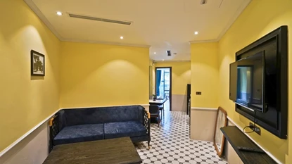 Brand new 01 bedroom apartment for rent in Hanoi, near Hoan Kiem Lake and Opera House