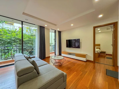 Beautiful 1 bedroom apartment for rent in Dang Thai Mai with green view