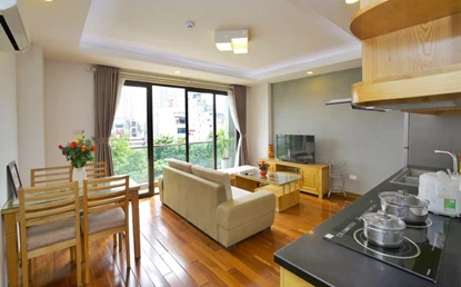 Airy 1-bedroom apartment with walking distance to Truc Bach Lake, Hanoi