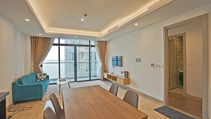 Stunning 2-Bedroom Apartment, modern style with West Lake Views for rent now
