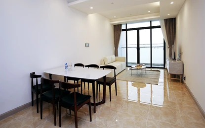 Amazing Lake View 2-Bedroom Apartment in Sungrand, Thuy Khue, Ba Dinh