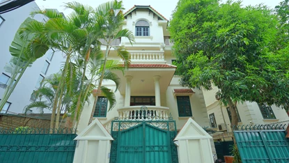 Green view house with 4 bedrooms for rent on To Ngoc Van, Tay Ho