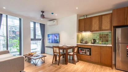 Stylish 1 bedroom apartment for lease at Linh Lang, Ba Dinh