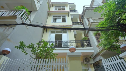 Cosy and quiet house for rent on Xuan Dieu, Tay Ho, Hanoi 