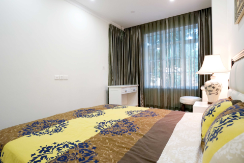 Elegant 2 bedroom apartment for rent near Opera House in Hoan Kiem, Hanoi