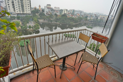 Spacious and lake view 3 bedroom apartment for rent in Truc Bach, Ba Dinh