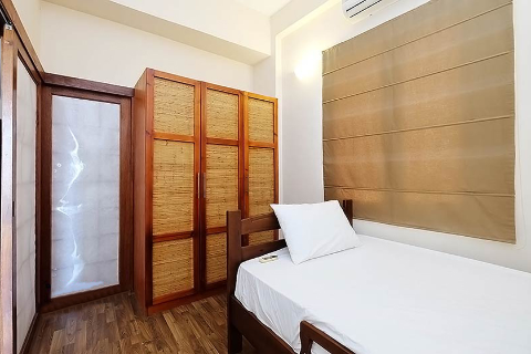 Well-mainted and centrally located 2 bedroom apartment for rent in Hoan Kiem, Hanoi