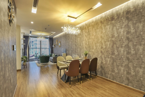 Modern 3 bedroom apartment for rent in Vinhome Metropolis Ba Dinh, Ha Noi