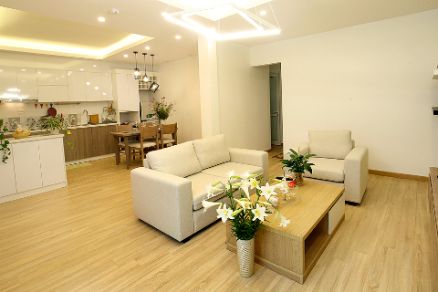 Spacious and cozy 2 bedroom apartment for rent in Xuan Dieu, Tay Ho