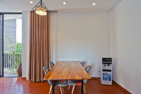 Beautiful and spacious 2 bedroom apartment for rent in Xuan Dieu, Tay Ho