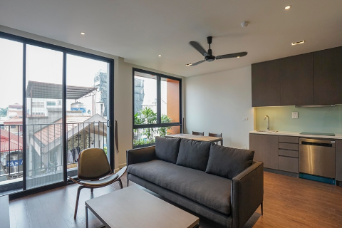 Charming and modern design 2 bedroom apartment for rent in Xuan Dieu, Tay Ho