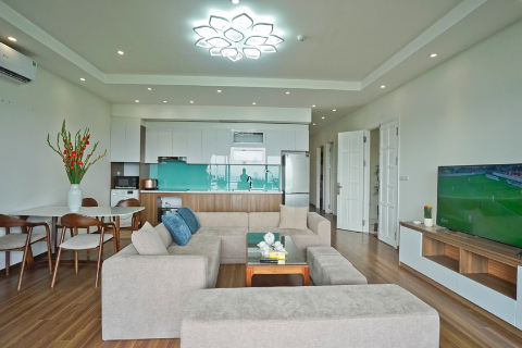 Stunning 4 bedroom apartment with lake view and modern design for rent on Xuan Dieu street, Tay Ho