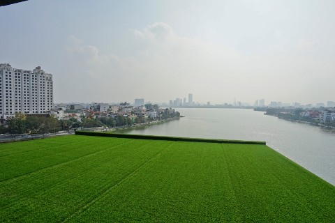 Stunning 4 bedroom apartment with lake view and modern design for rent on Xuan Dieu street, Tay Ho