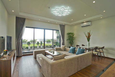 Stunning 4 bedroom apartment with lake view and modern design for rent on Xuan Dieu street, Tay Ho