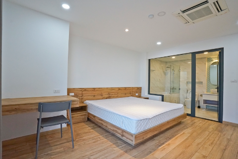 Beautiful and modern 2 bedroom apartment for rent in Xuan Dieu, Tay Ho