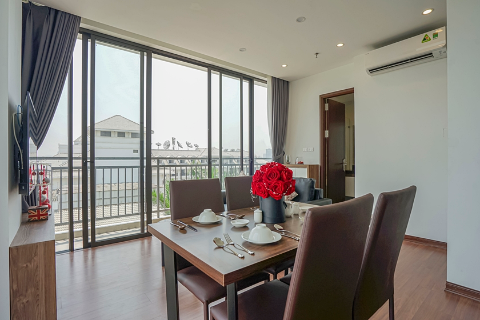 Lake view and modern 2 bedroom apartment for rent in Tu Hoa, Tay Ho, Hanoi