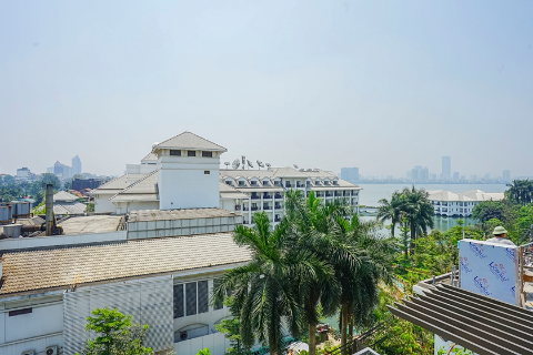 Lake view and modern 2 bedroom apartment for rent in Tu Hoa, Tay Ho, Hanoi
