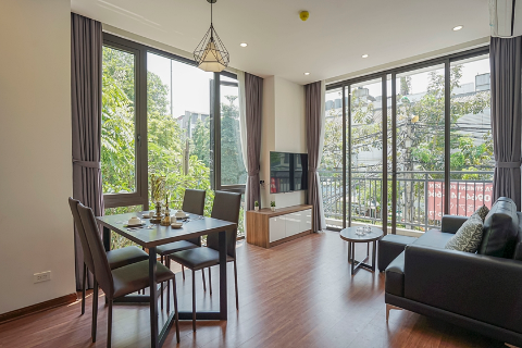 Elegant 1 bedroom apartment with good quality equipment for rent on Tu Hoa street, Tay Ho